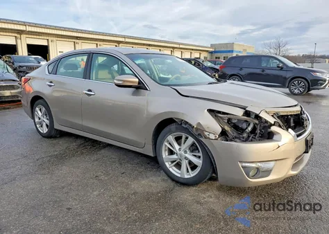 2014 Nissan Altima 2.5 from USA, damaged, VIN 1N4AL3AP4EC165814